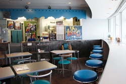 展望喫茶bluezoneの店内