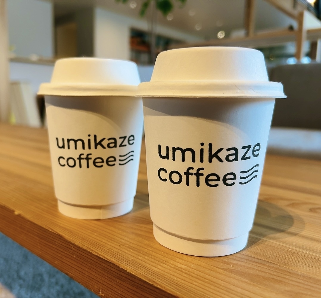 umikaze coffeeのカップ