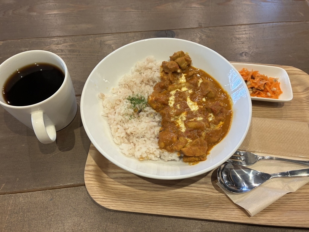 IRORI石巻のカレー