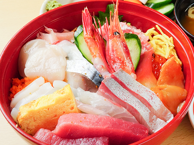 斎太郎食堂の海鮮丼