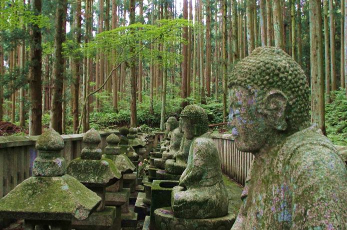 白石市　片倉家の御廟所