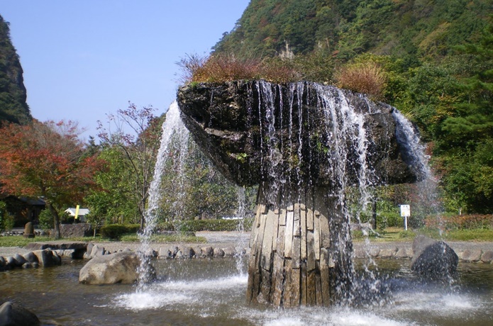 材木岩