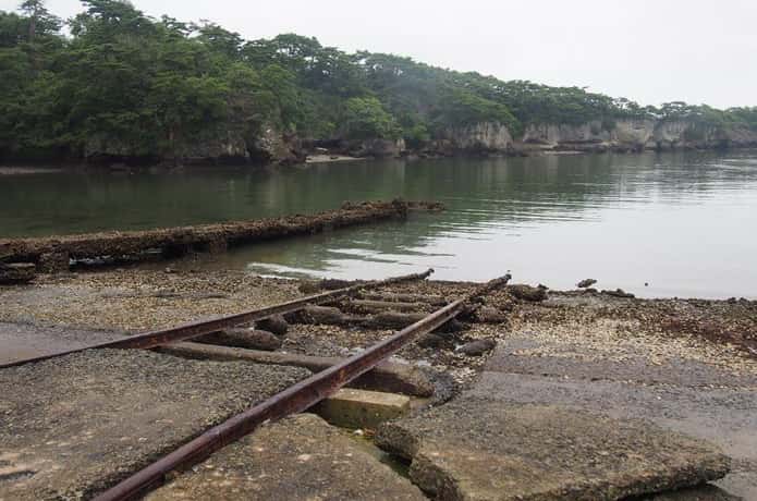 鮫ヶ浦と基地