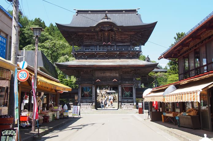 定義如来西方寺　山門
