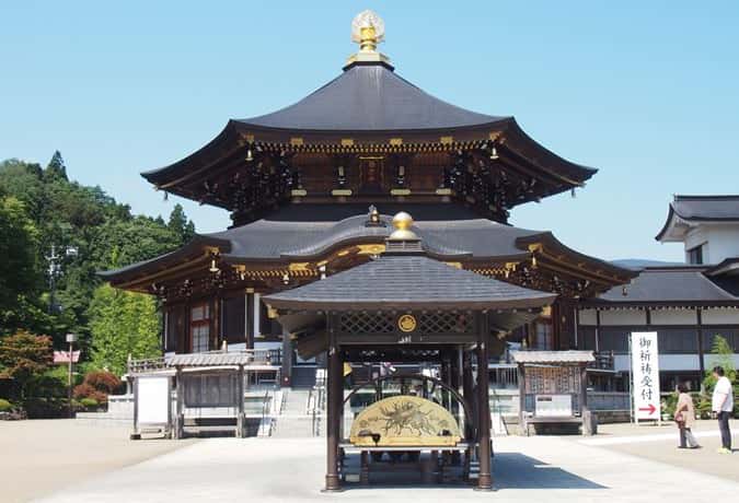 西方寺　大本堂