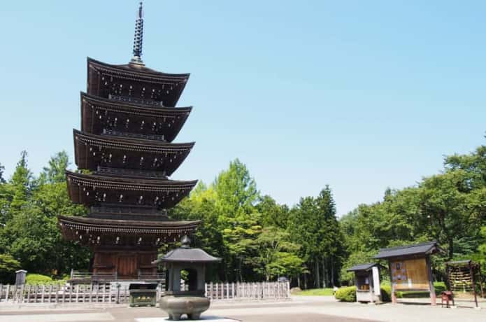 西方寺　五重塔