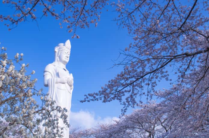 船岡城址公園の観音様