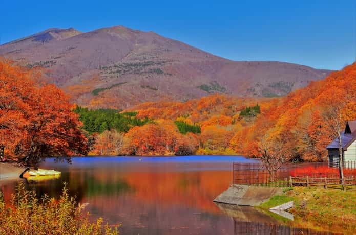 長老湖　紅葉
