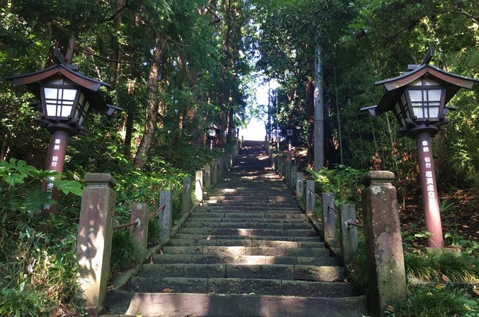 大満寺　階段