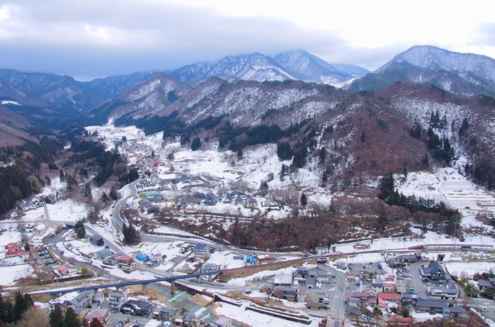 冬の山寺