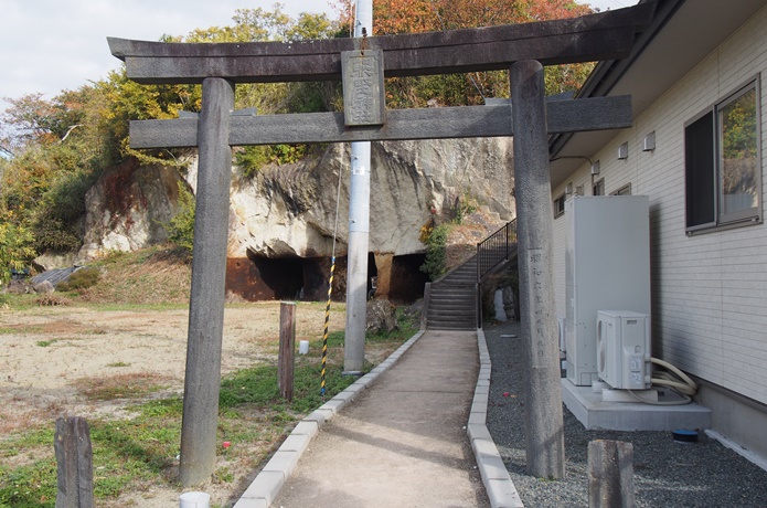 熊野神社　鳥居