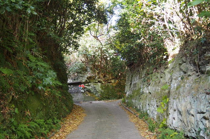 寒風沢島　脇道