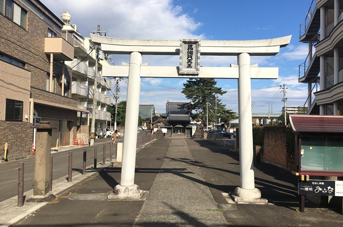 満福寺　鳥居