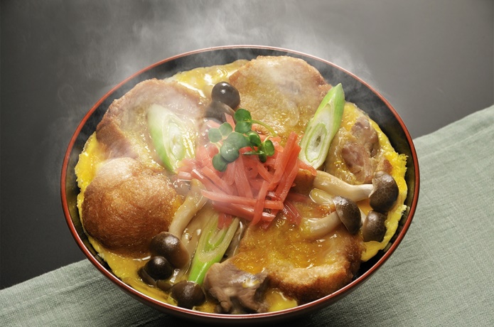 登米　油麩丼