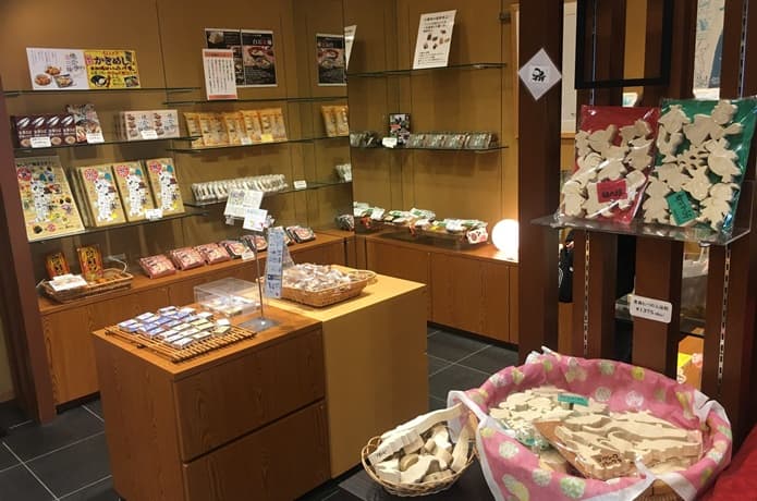 松島蒲鉾本舗　工芸品