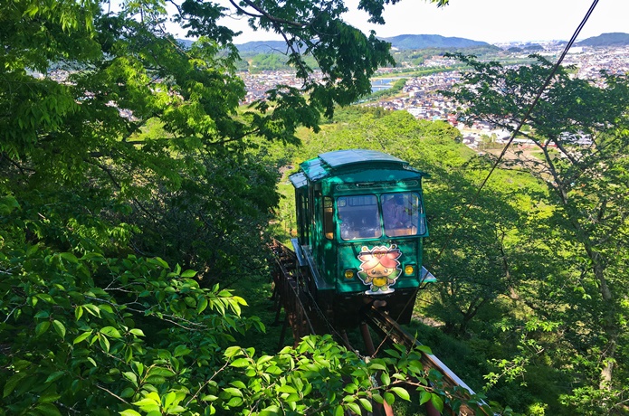 船岡城址公園　スロープカー