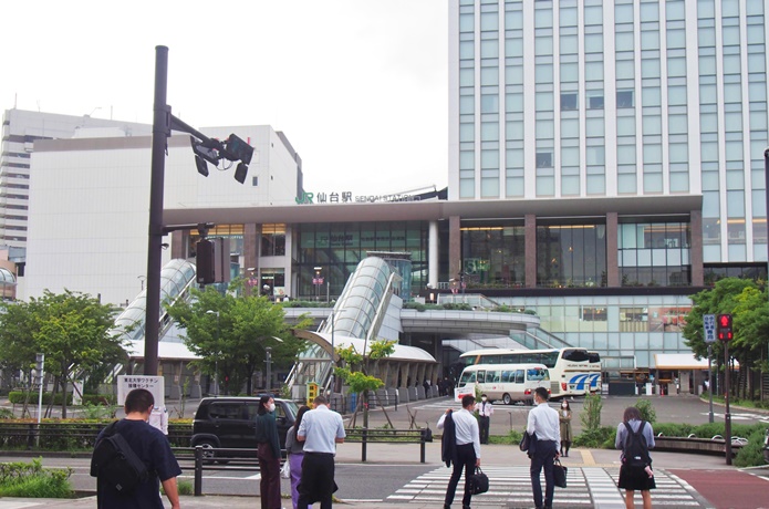 仙台駅　東口