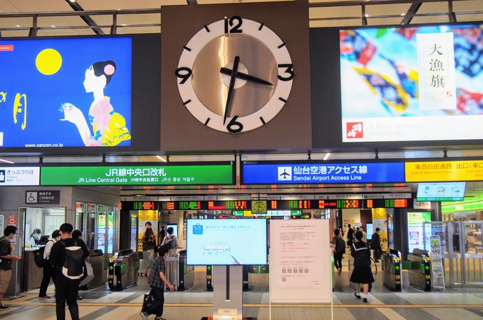 仙台駅　2階