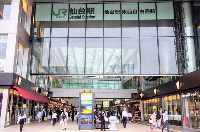 仙台駅　東口