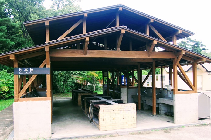 水の森公園　キャンプ場　炊事場