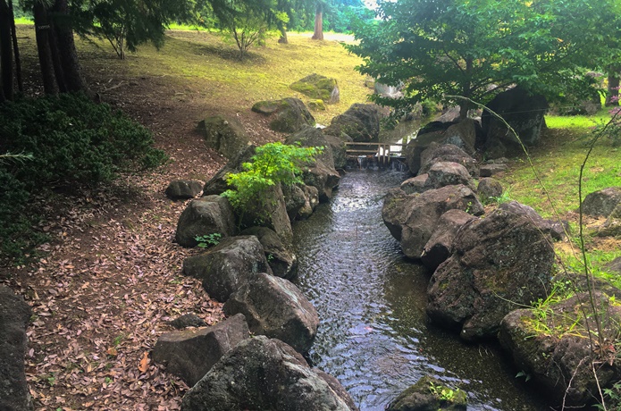 七北田公園　小川