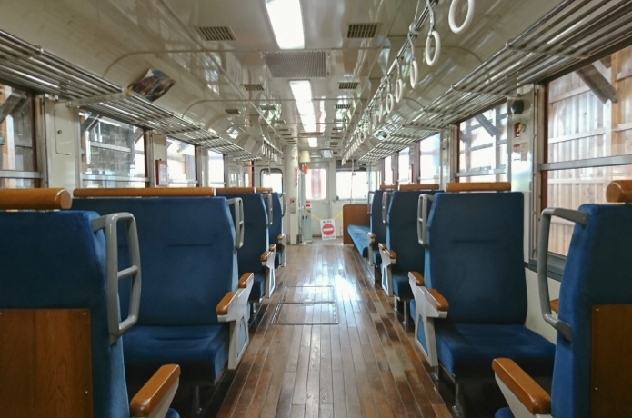くりでん車内