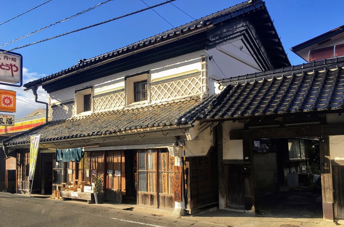 旧佐忠商店（冨谷宿）
