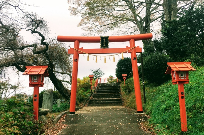 蓑首城跡入口