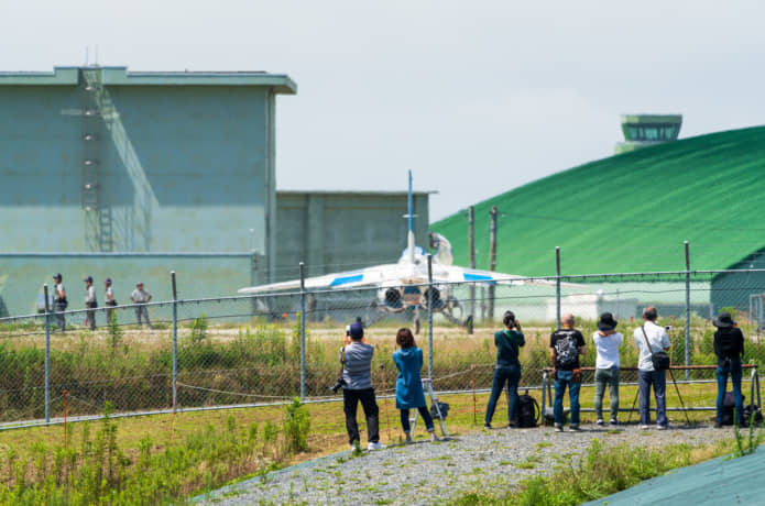 松島基地　ブルーインパルスのファン