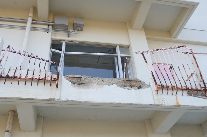 荒浜小学校　柵