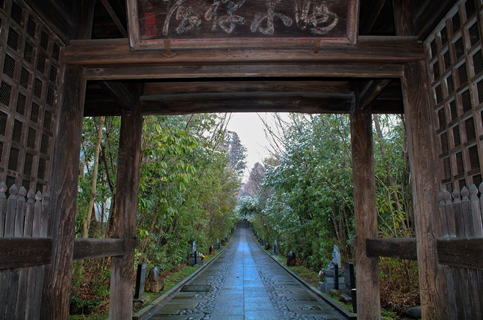 輪王寺　山門