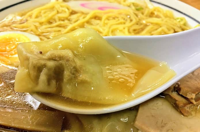 中華そば 富士屋　ワンタンメン　ワンタン