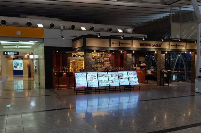 仙台空港TREGION GALLEY