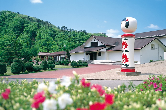 日本こけし館