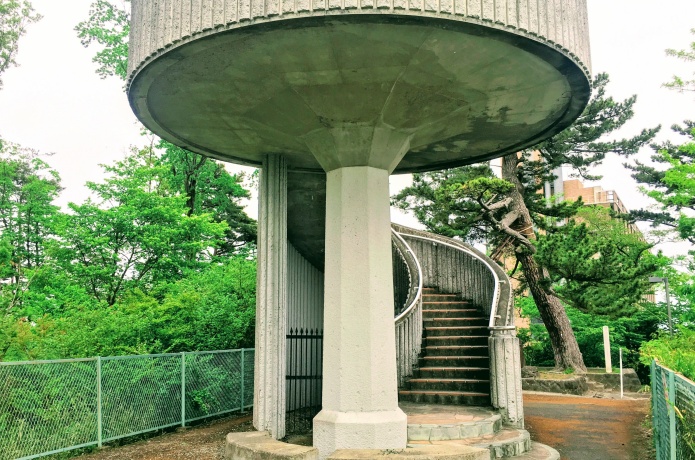 瞑想の松展望台