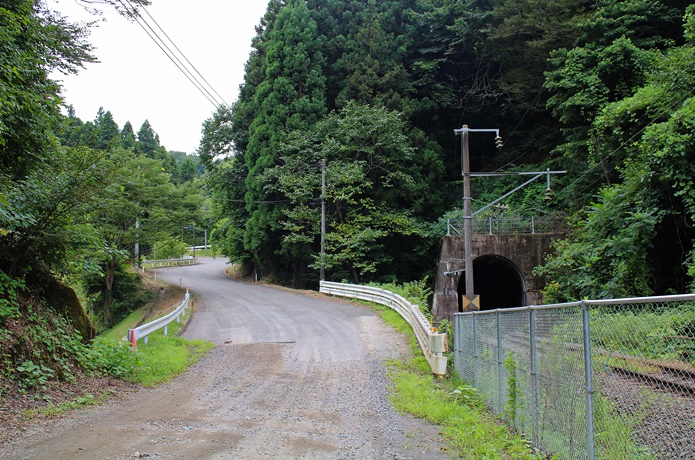 あぶくま駅 福島方面　道路
