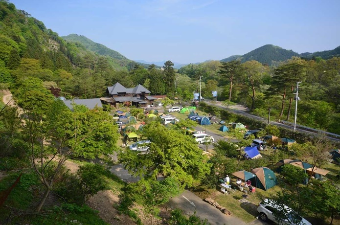 木の家　全景
