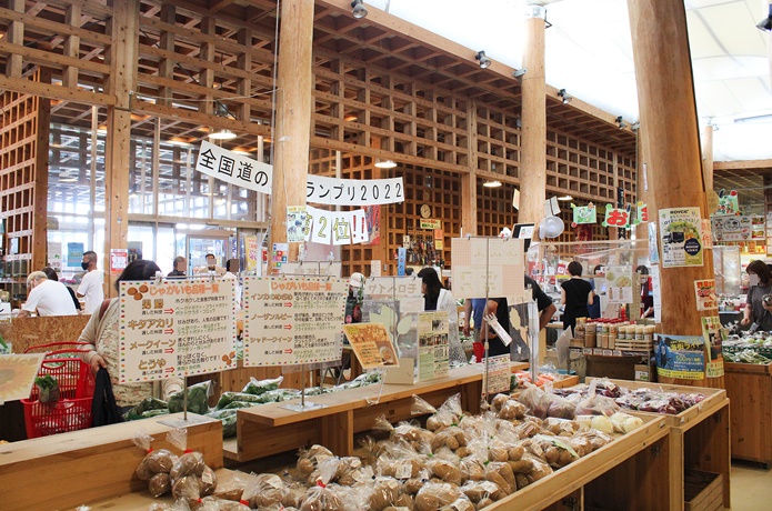 上品の郷 直売所　売り場