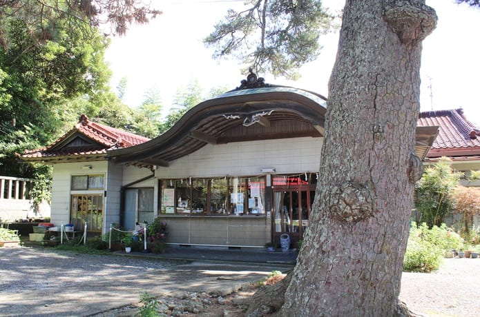 鳥屋神社　社務所
