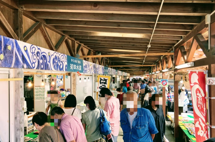 ゆりあげ港朝市