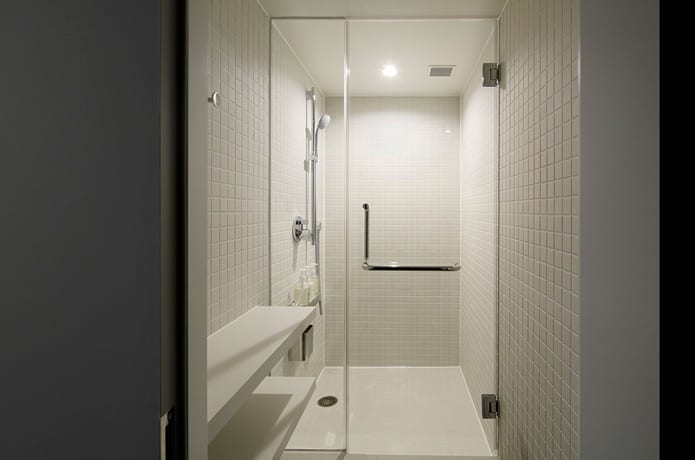 ナインアワーズ仙台 シャワー室