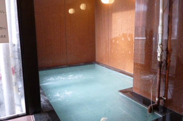 カプセルホテルリーブス 大浴場