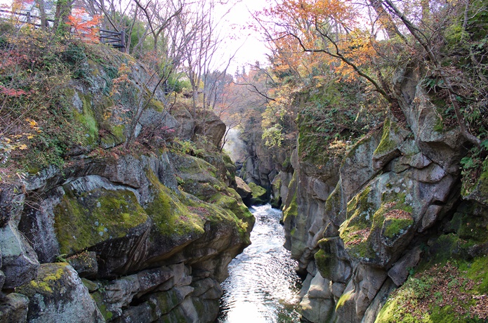 磊々峡
