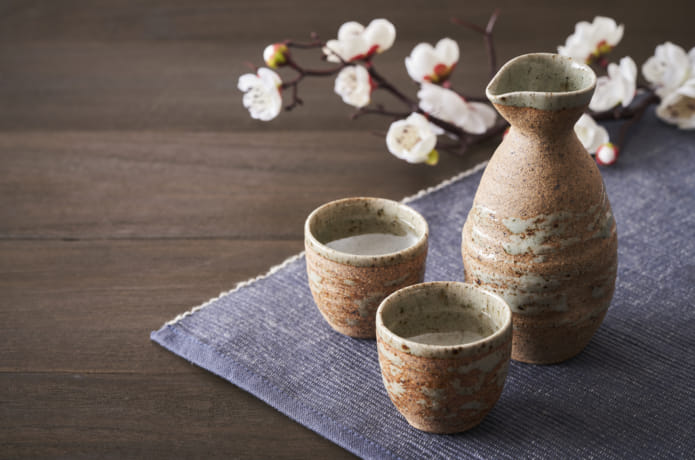 お猪口と徳利の日本酒イメージ