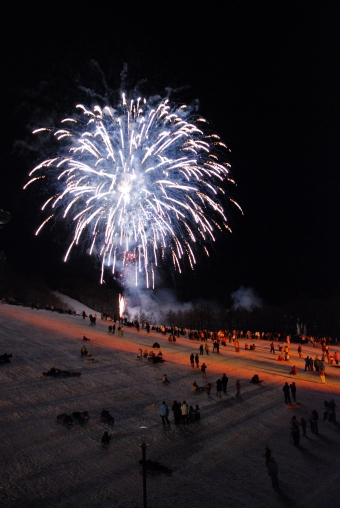 えぼし雪上花火大会