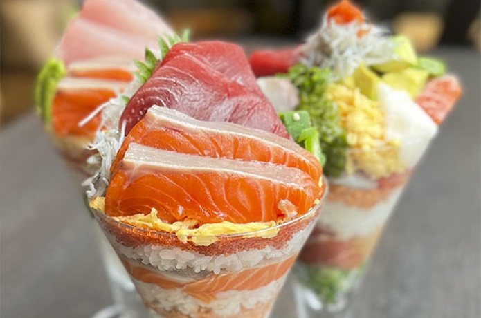 松島おさしみ水族館の海鮮パフェ