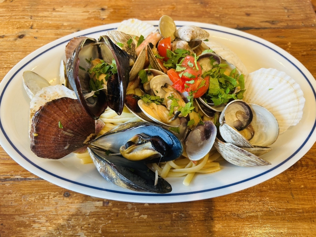 松島イタリアンtotoの「塩釜漁港の魚介たっぷりペスカトーレ」