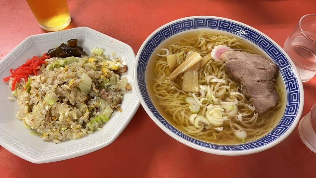 中華そばうちみラーメン半チャーハンセット