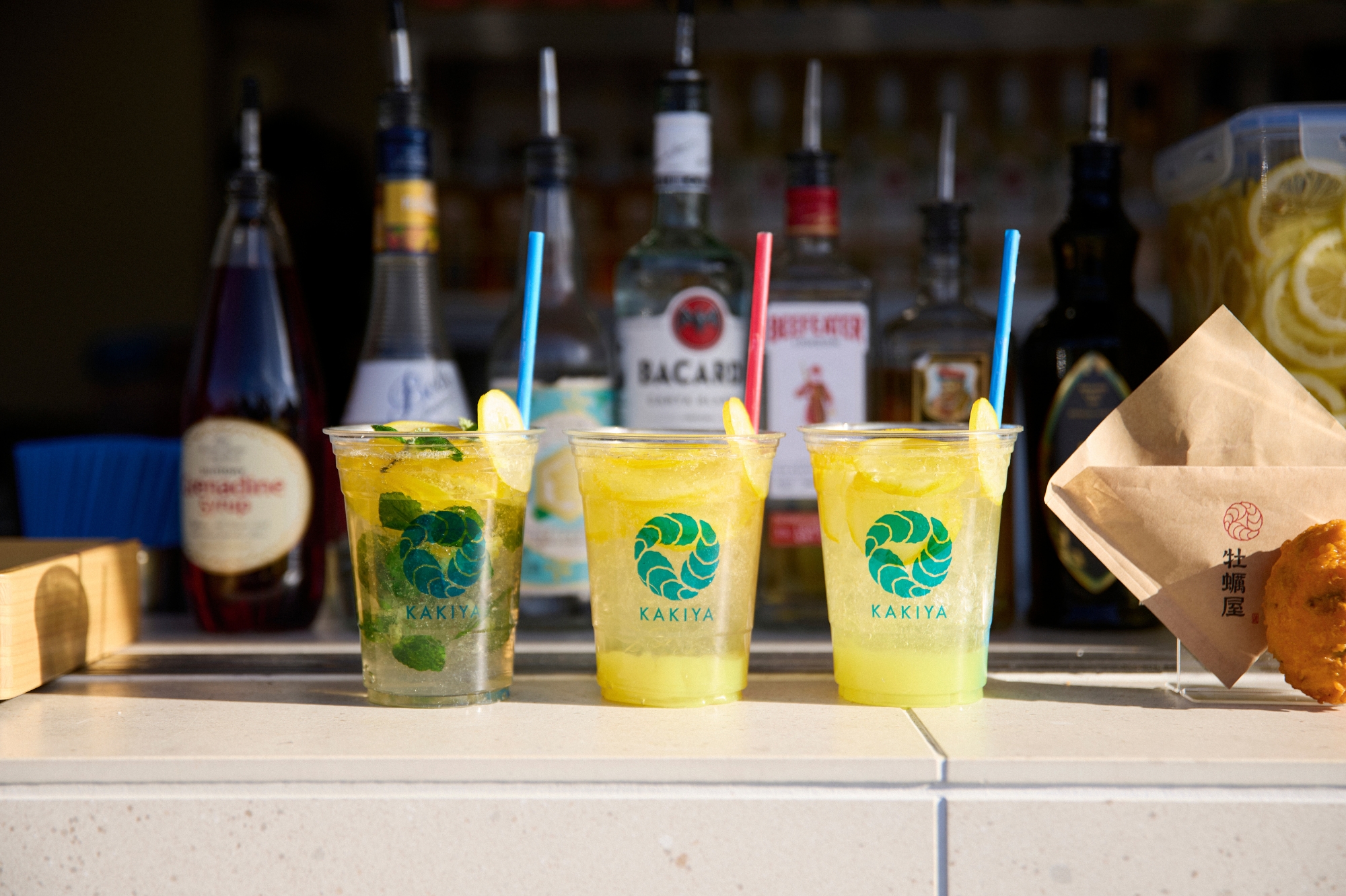 牡蠣屋フライ亭塩レモンソーダ