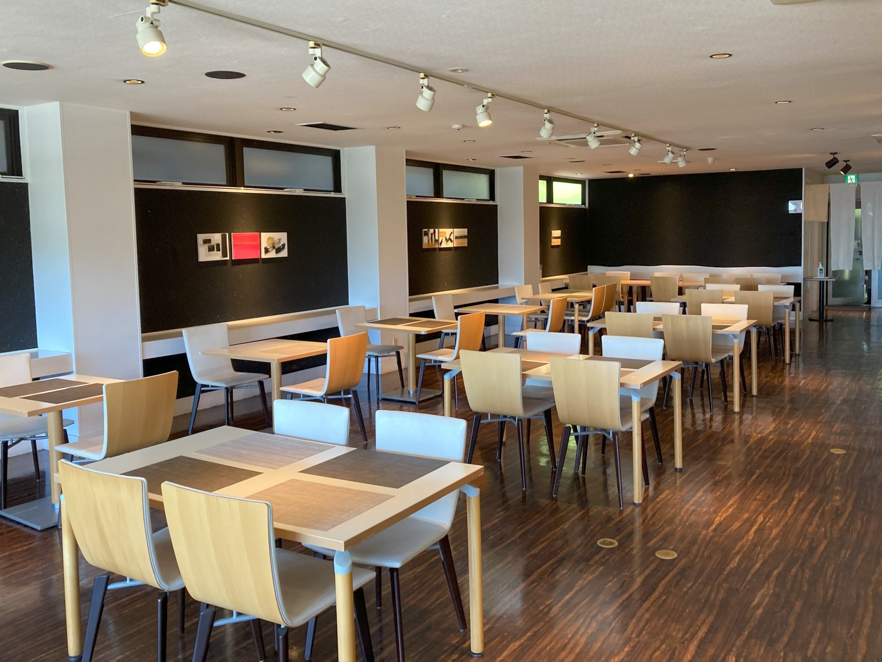 海鮮レストラン玉屋内観